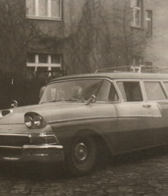 Ford „Custom” przy Czwartaków (Partyzanckiej)