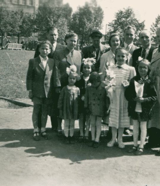 Dziewczynki w Rodzina Heszoków